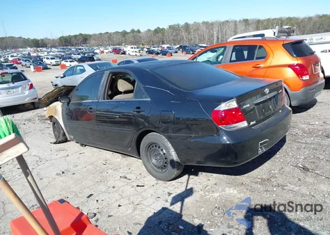 2004 Toyota Camry Std from USA, damaged, VIN 4T1BE32K24U364411